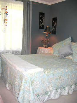 Dorchester House Bed & Breakfast Niagara Falls Exterior photo